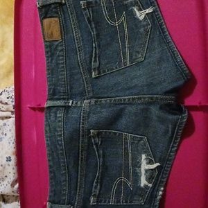 American eagle shorts size 8